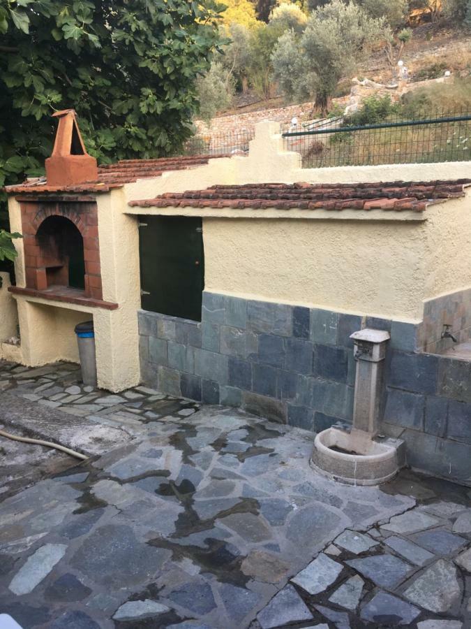 Kerveli Villa Ermilia מראה חיצוני תמונה